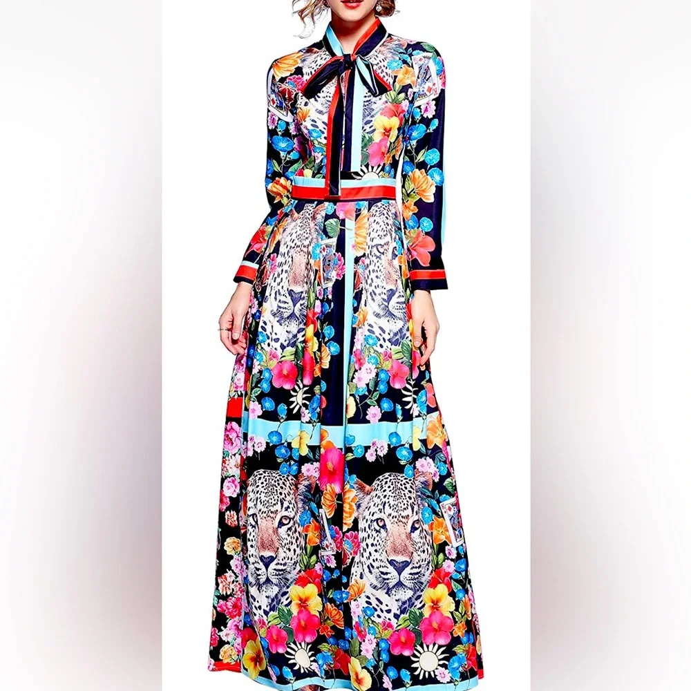 Lai Meng Five Cats Dress - Picture 1 of 12